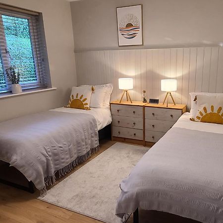 1 Kessingland Cottages โลเวสทอฟต์ ภายนอก รูปภาพ